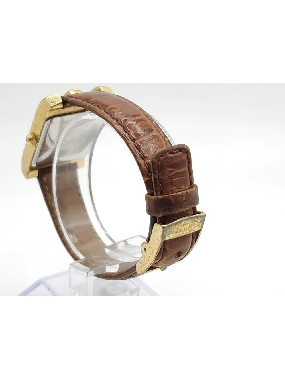 Liz Claiborne Quartz Watch Women New Battery Gold Tone White Date Dial Rectangle